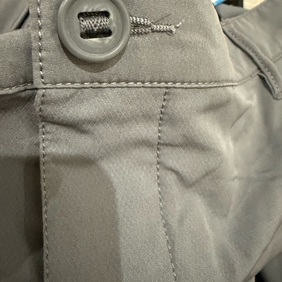 Quiet Storm Men's Gray Shorts - Picture 8 of 9